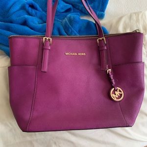 Michael Kors purse